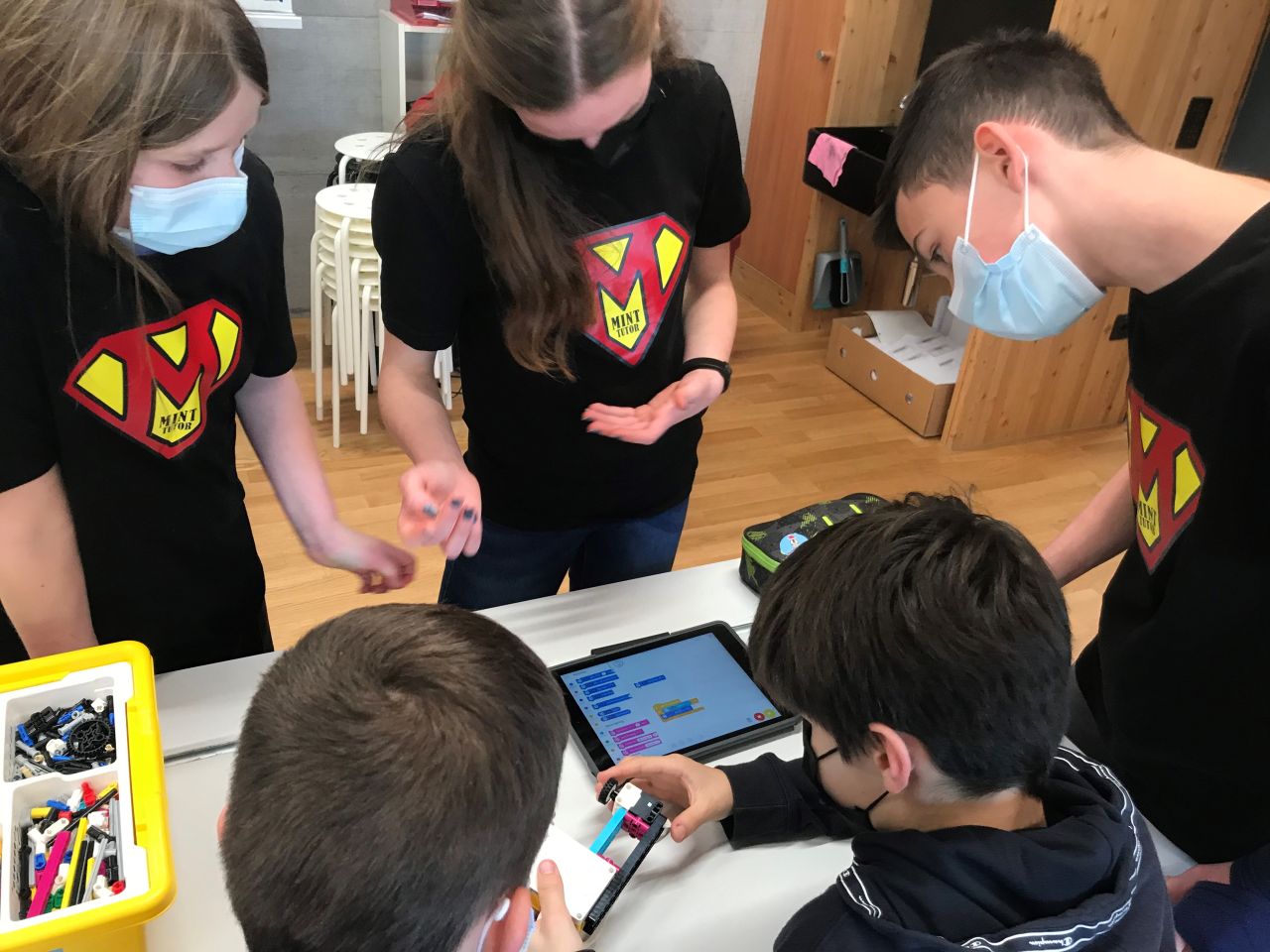 MINTtutor:innen im Einsatz